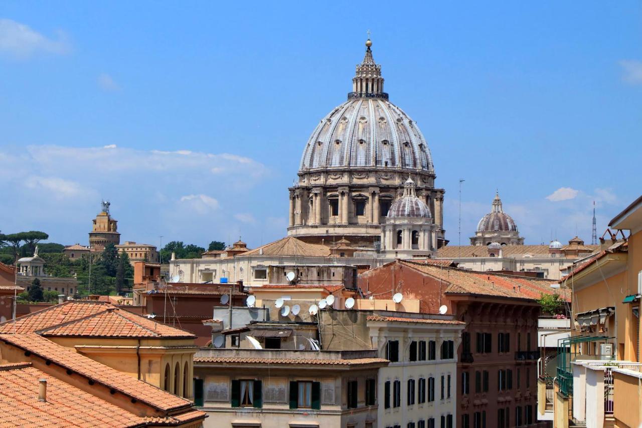 Merulana Suite S.Peter Rome Bagian luar foto
