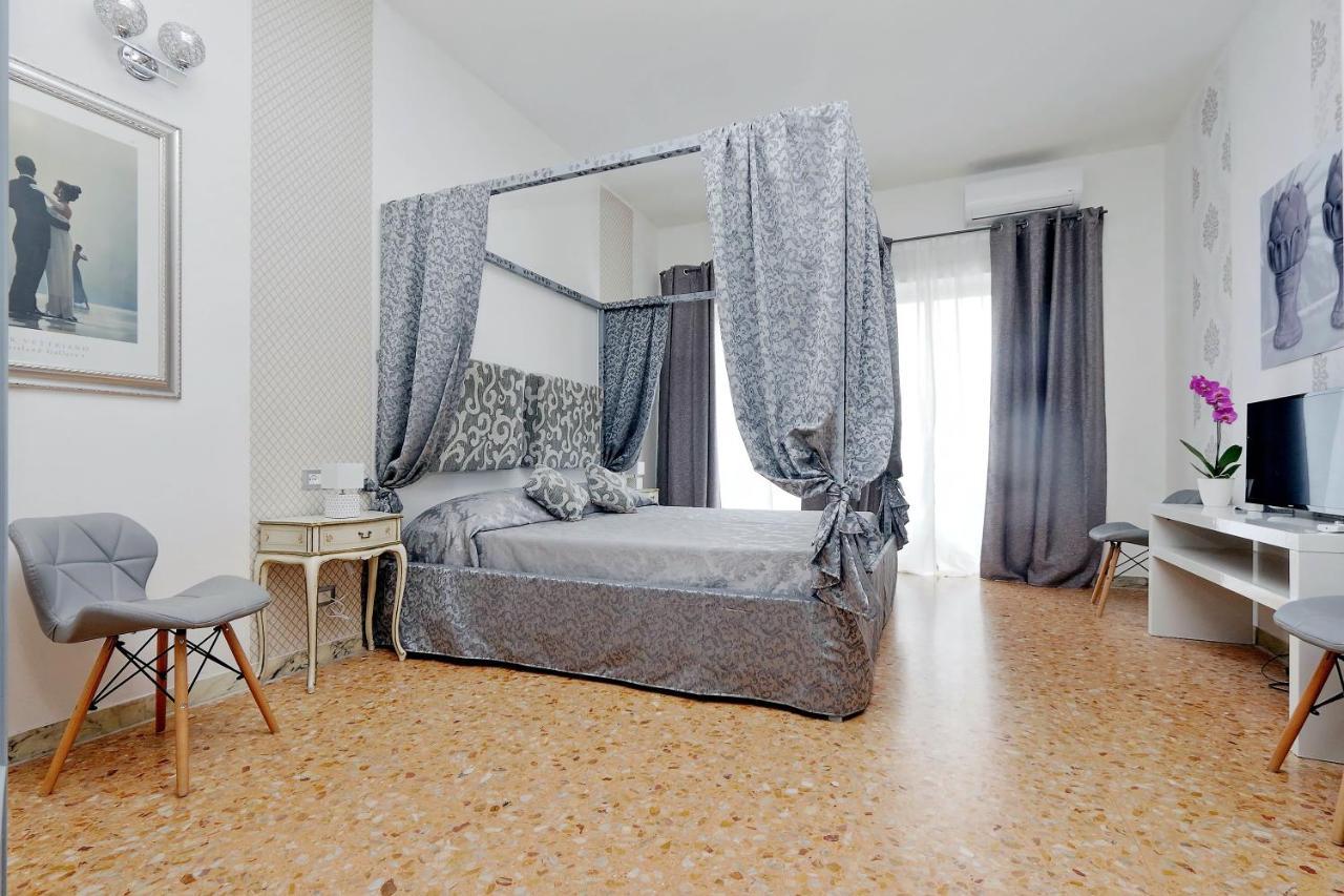 Merulana Suite S.Peter Rome Bagian luar foto