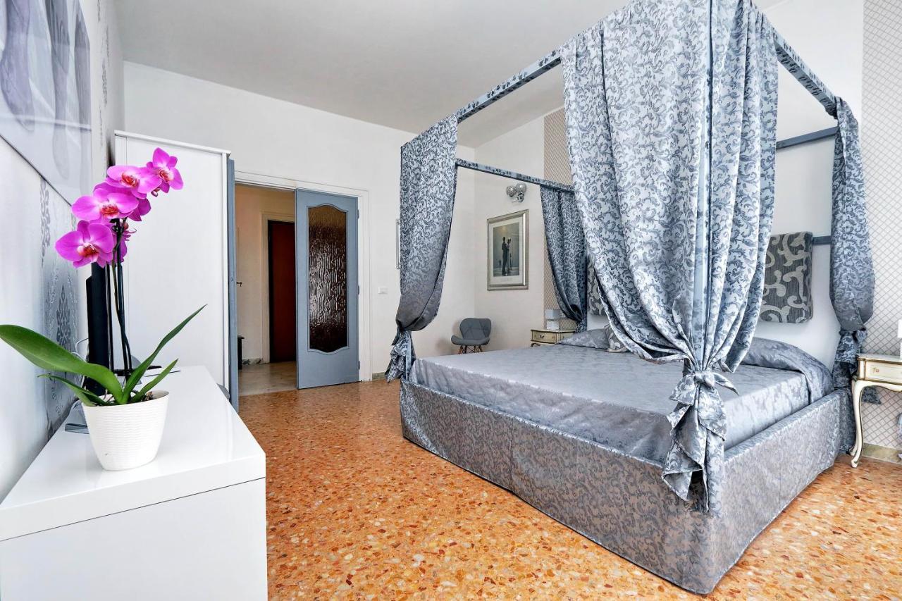 Merulana Suite S.Peter Rome Bagian luar foto