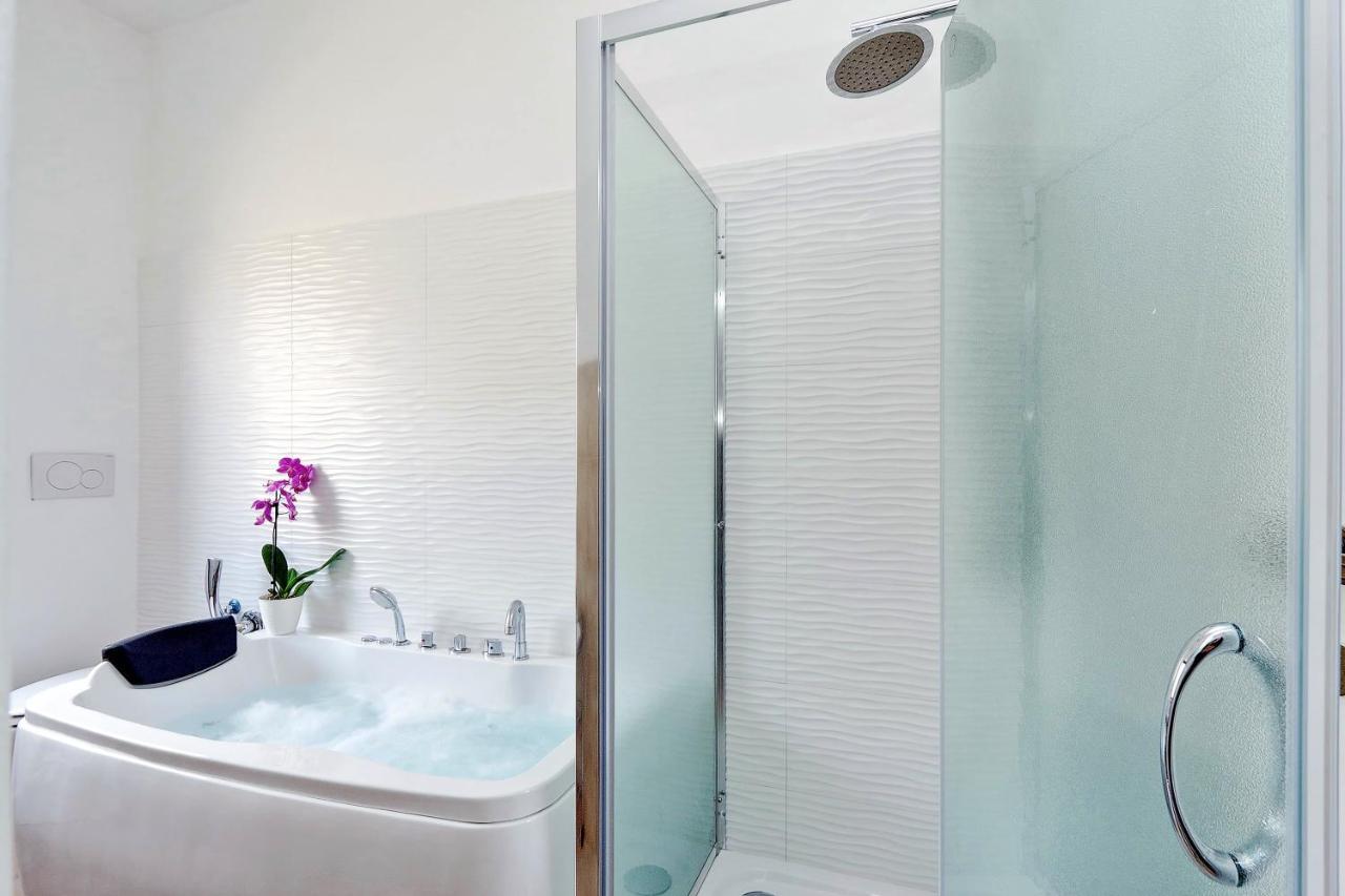 Merulana Suite S.Peter Rome Bagian luar foto