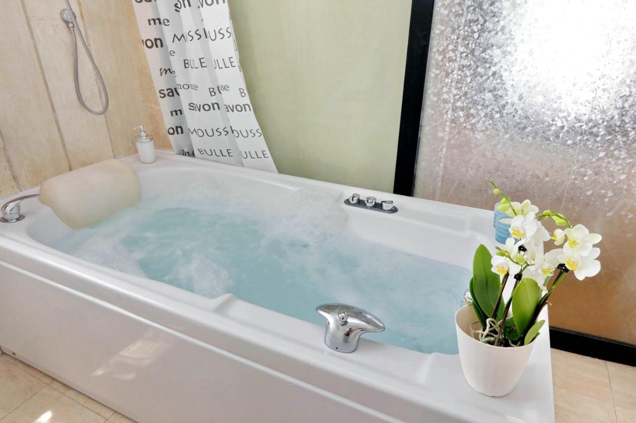 Merulana Suite S.Peter Rome Bagian luar foto