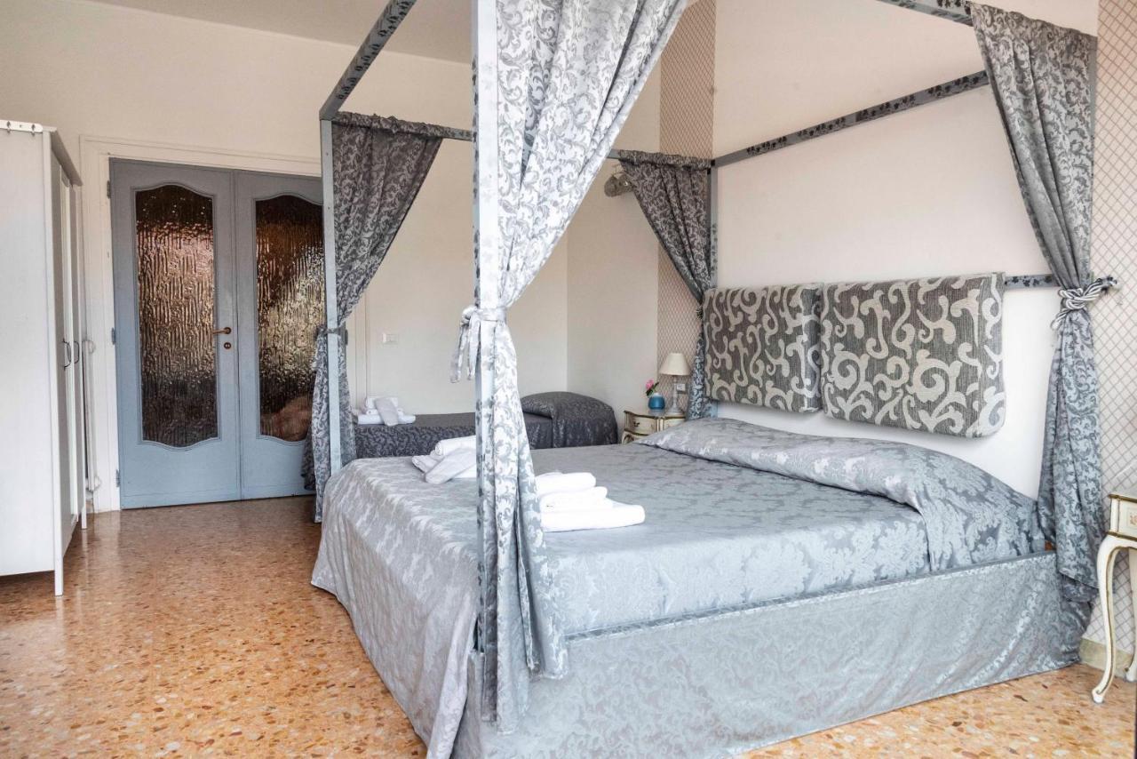 Merulana Suite S.Peter Rome Bagian luar foto