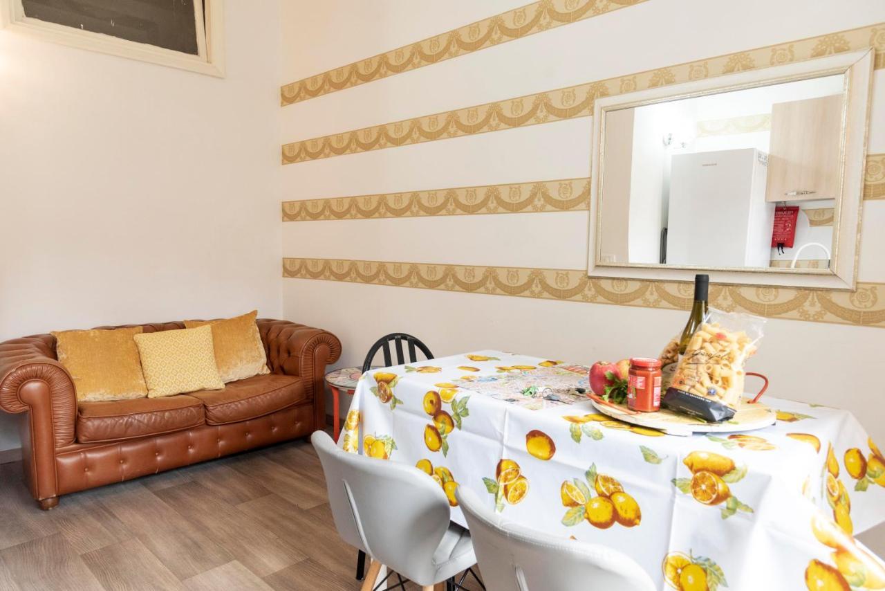 Merulana Suite S.Peter Rome Bagian luar foto
