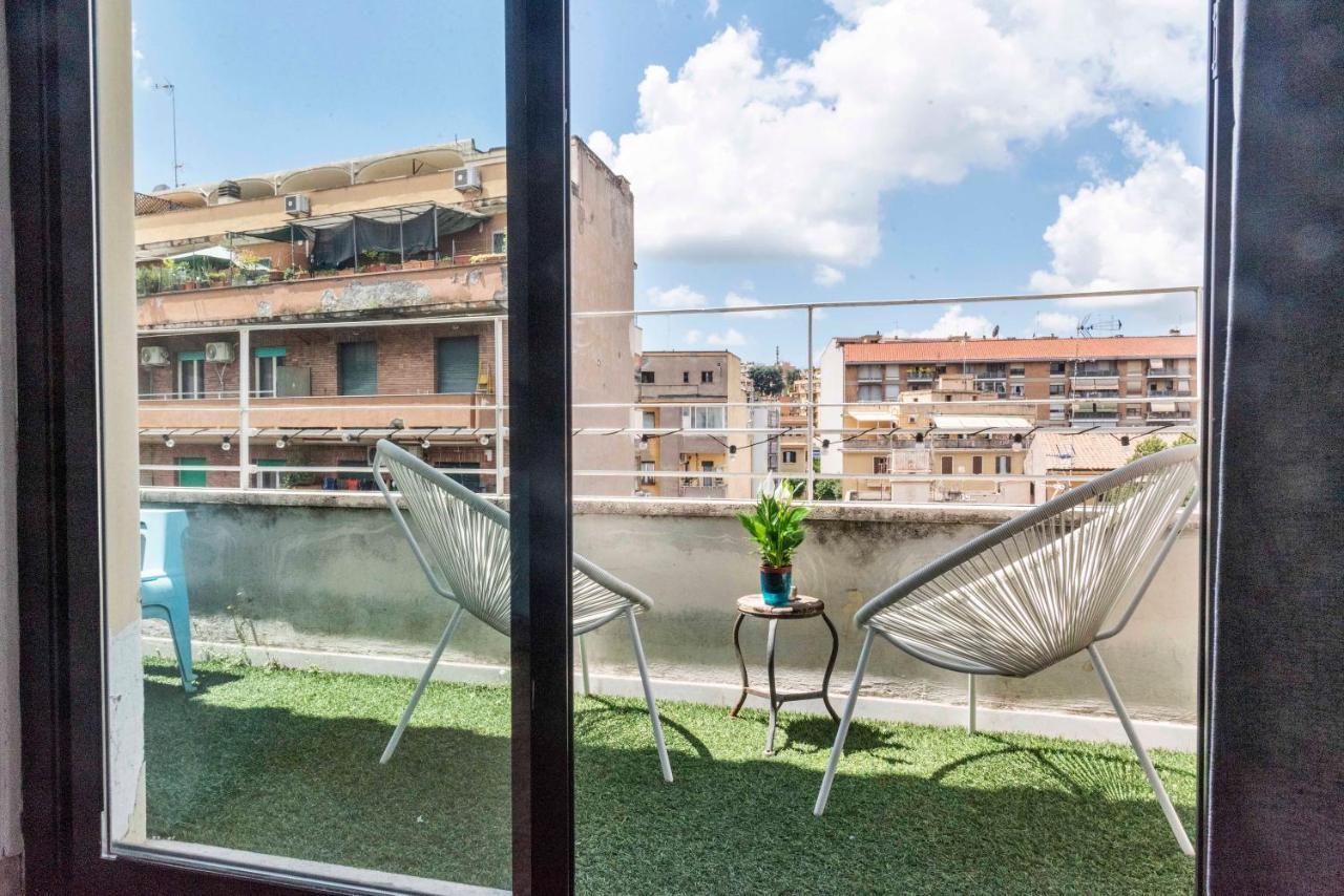 Merulana Suite S.Peter Rome Bagian luar foto